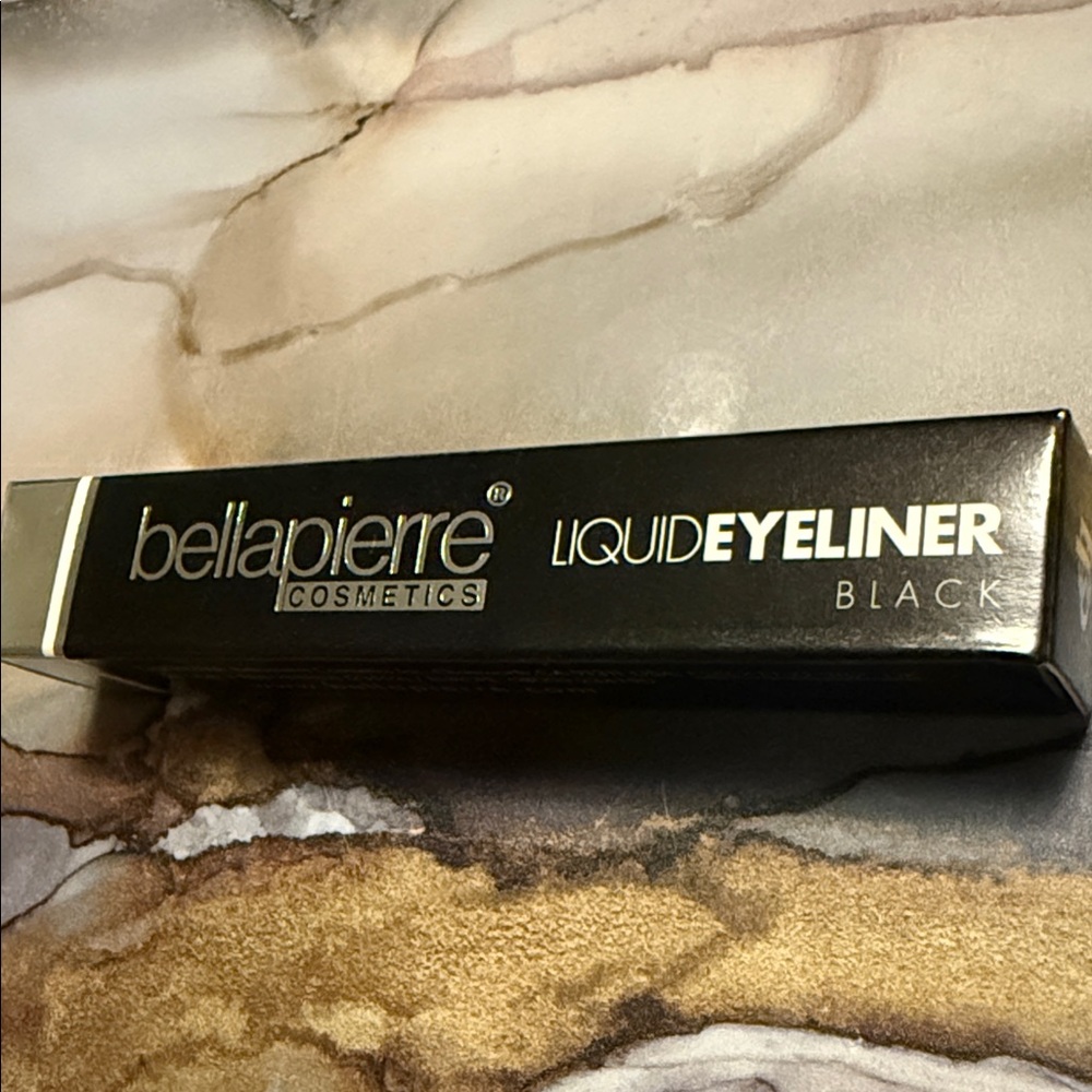Bella Pierre Black Liquid Eyeliner